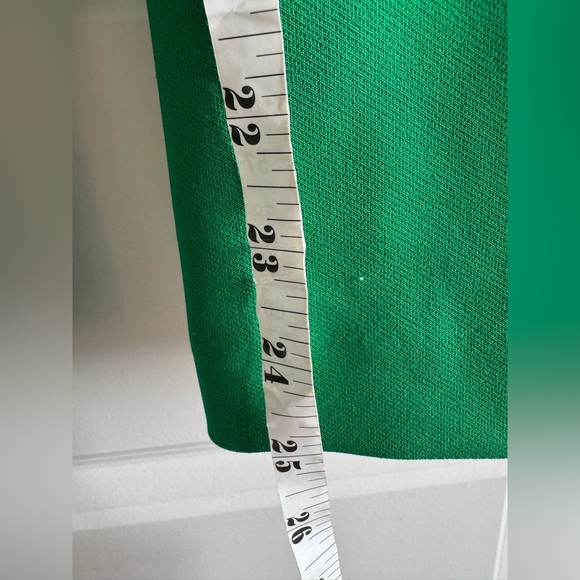 Rachel Zoe Bright Green Cropped Ponte Pants - Picture 6 of 7